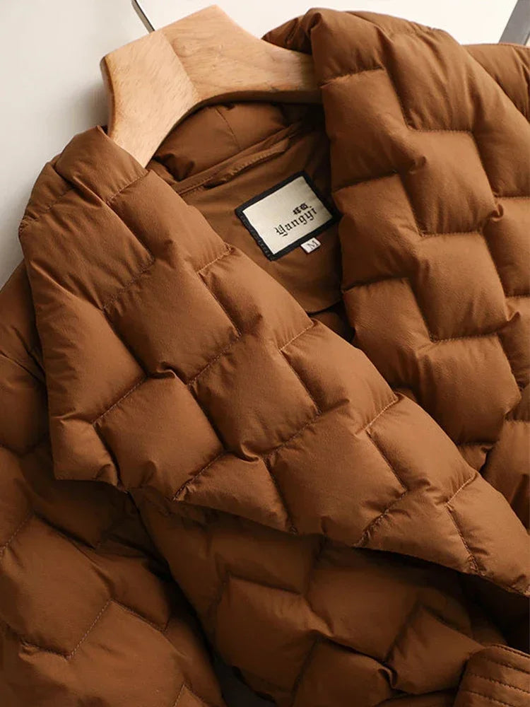 Harper - Quilted jacket with belt and elegant stitching