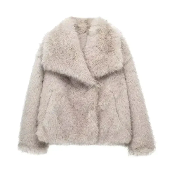 Arrah - Luxury fur coat with oversized collar